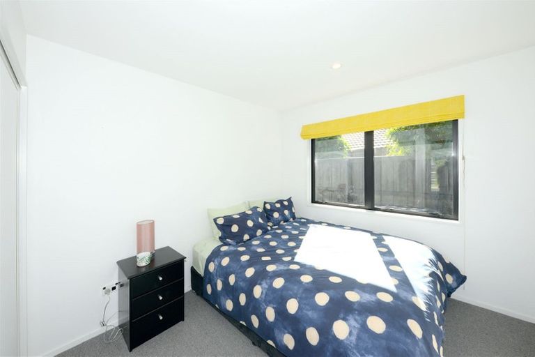 Photo of property in 24 Shillingford Boulevard, Rolleston, 7615