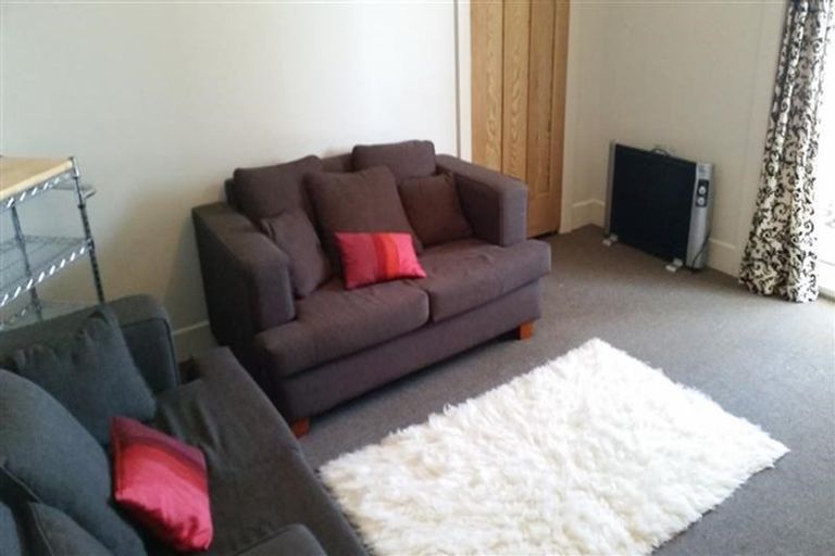 Photo of property in Devonport Apartments, 45/127 Saint Aubyn Street, New Plymouth, 4310