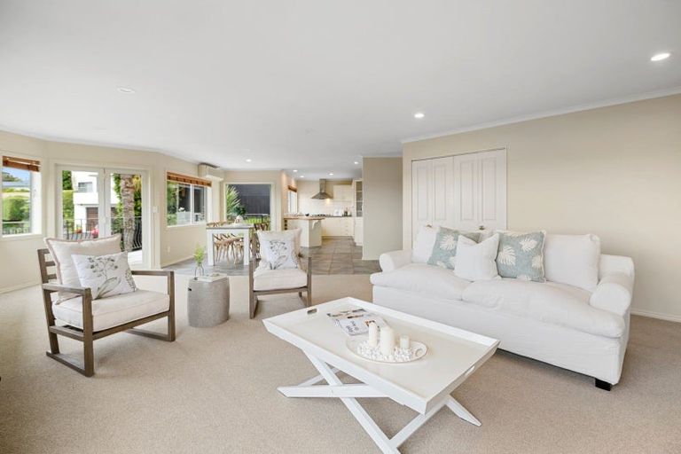 Photo of property in 33 Philomel Crest, Welcome Bay, Tauranga, 3112