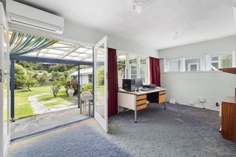 Photo of property in 39 Cluny Road, Plimmerton, Porirua, 5026