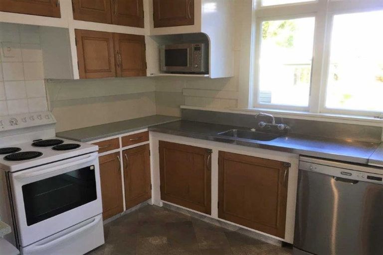 Photo of property in 112 Jeffreys Road, Strowan, Christchurch, 8052