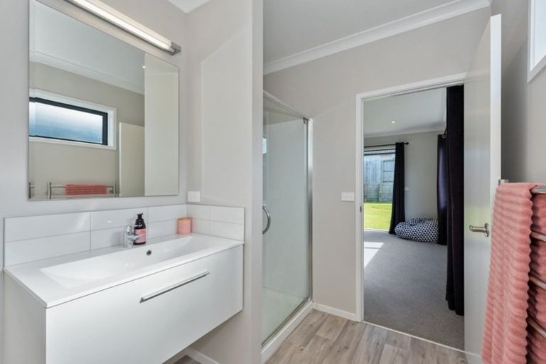 Photo of property in 17 Meadowview Drive, Morrinsville, 3300