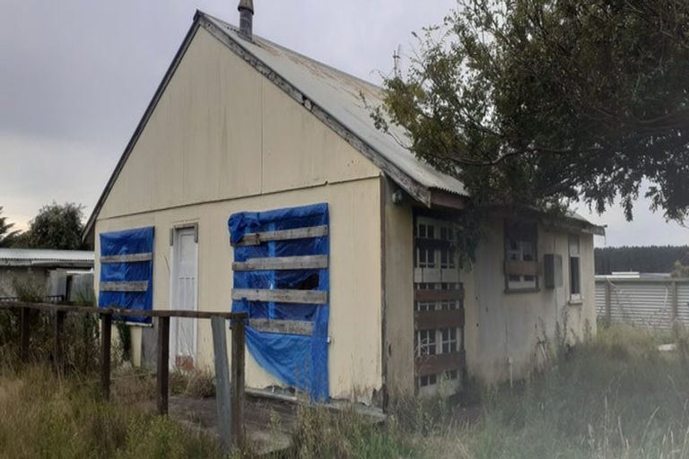 Photo of property in 37 Pratt Avenue, Foxton Beach, Foxton, 4815