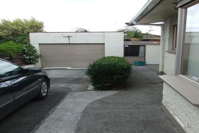 Photo of property in 8 Park Estate Road, Rosehill, Papakura, 2113