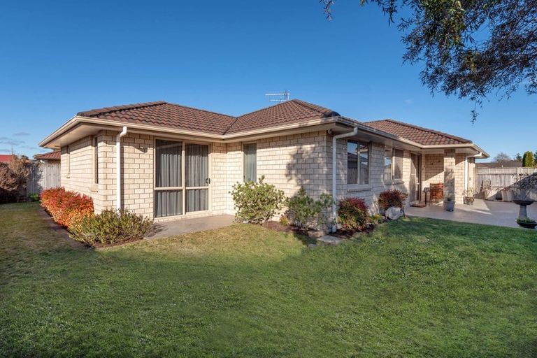 Photo of property in 30 Kinder Place, Ngongotaha, Rotorua, 3010