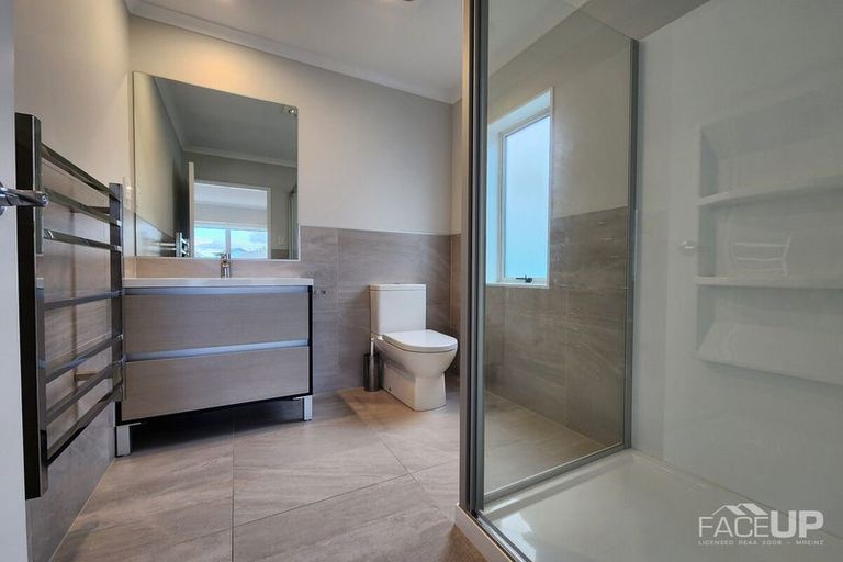 Photo of property in 32 Eyton Kay Road, Hobsonville, Auckland, 0616