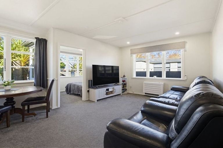 Photo of property in 168 Aorangi Road, Bryndwr, Christchurch, 8053
