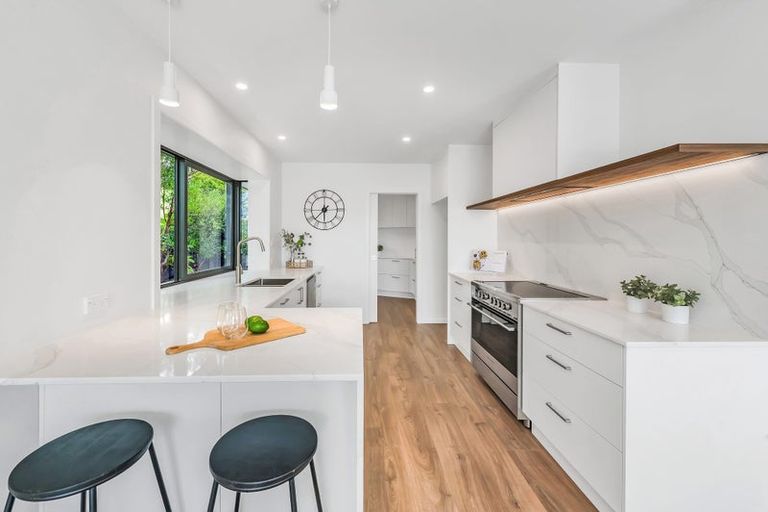 Photo of property in 19 Glamis Place, Cashmere, Christchurch, 8022