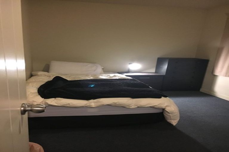 Photo of property in 229a Fernhill Road, Sunshine Bay, Queenstown, 9300