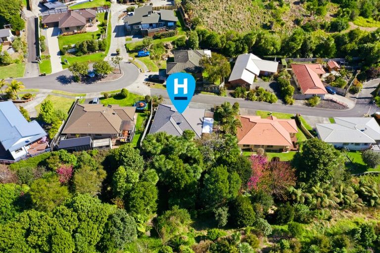 Photo of property in 18 Bateleur Close, Welcome Bay, Tauranga, 3112