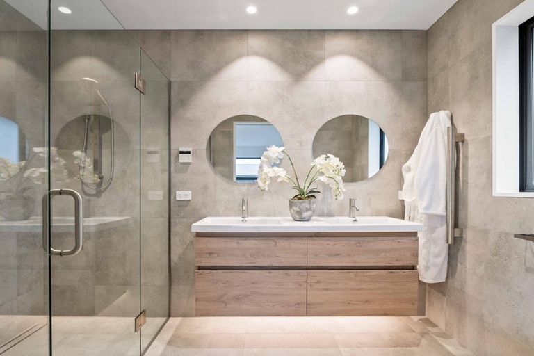 Photo of property in 5 Ferbane Way, Halswell, Christchurch, 8025