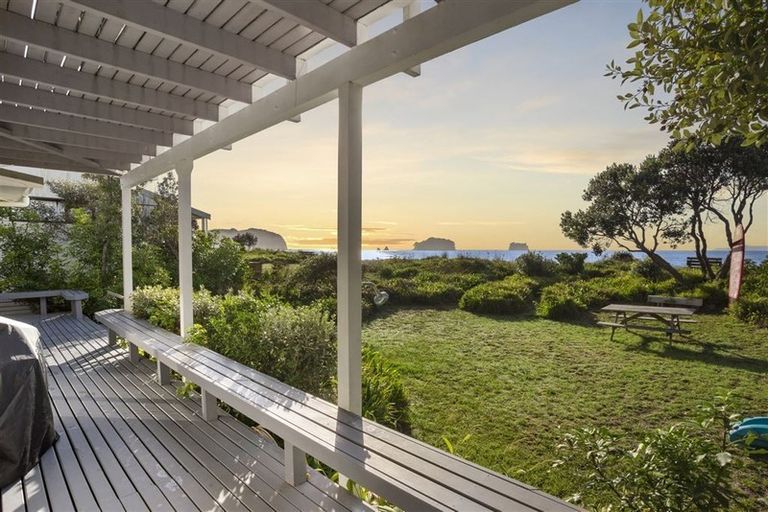 Photo of property in 100 Tangaroa Road, Whangamata, 3620