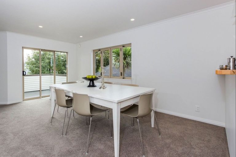 Photo of property in 41a Alberta Street, Point Chevalier, Auckland, 1022