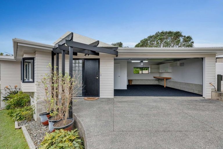 Photo of property in 36a Tiri Road, Manly, Whangaparaoa, 0930