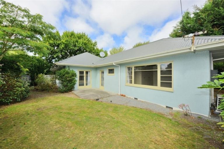 Photo of property in 1/61 Searells Road, Strowan, Christchurch, 8052