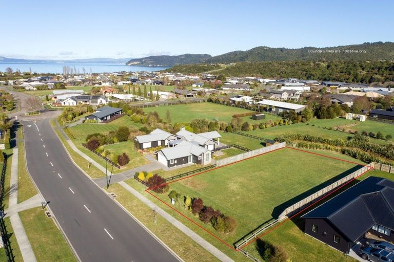 Photo of property in 54 Oakdale Drive, Kinloch, Taupo, 3377