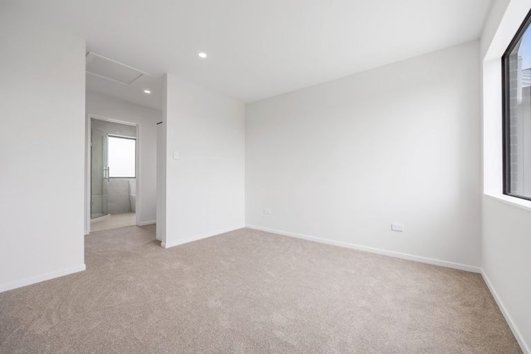 Photo of property in 18 Zadar Street, Kumeu, 0810