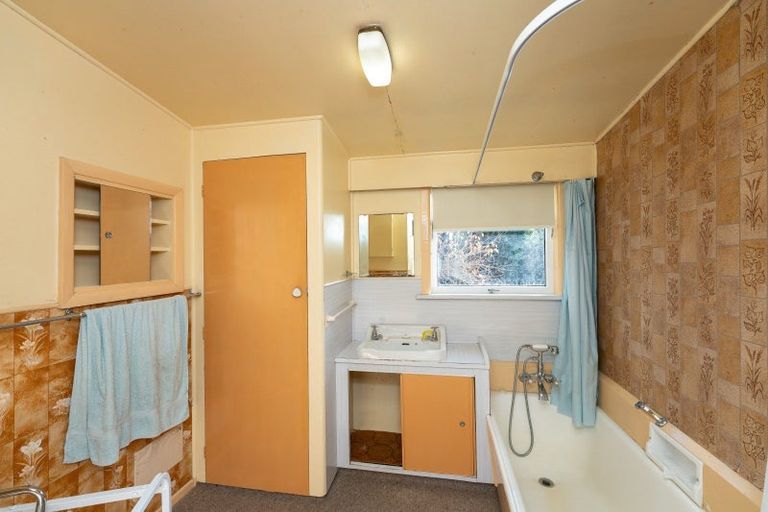 Photo of property in 66 Rahui Road, Otaki, 5512