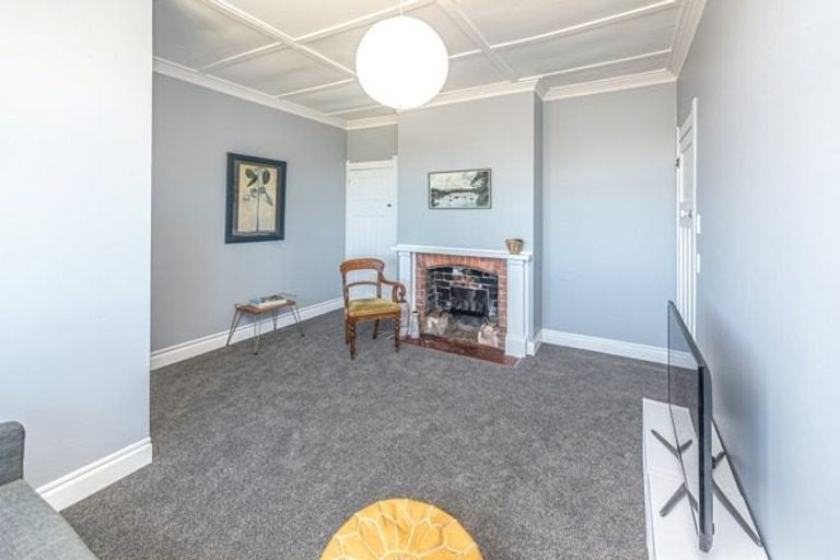Photo of property in 32 Aotea Street, Castlecliff, Whanganui, 4501