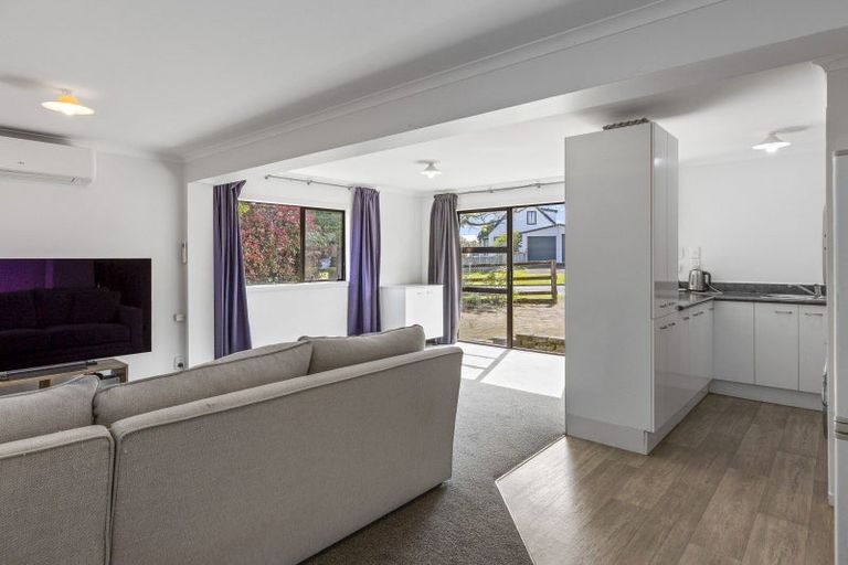 Photo of property in 35 Grace Crescent, Richmond Heights, Taupo, 3330