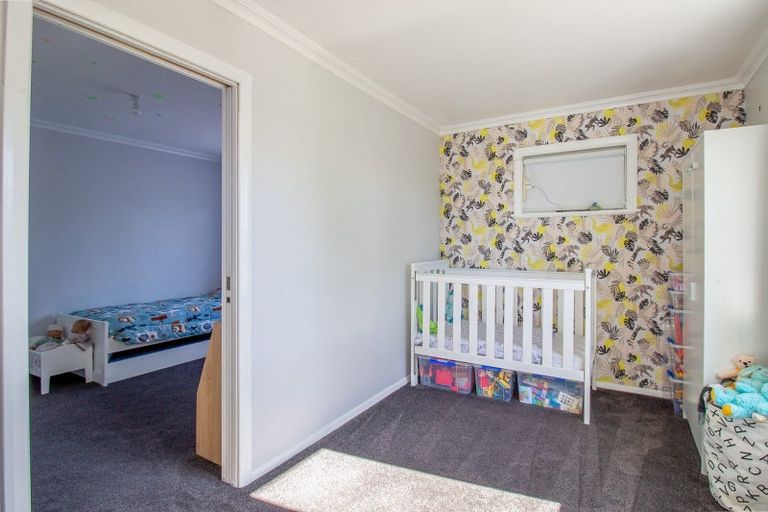 Photo of property in 9 King Street, Carterton, 5713