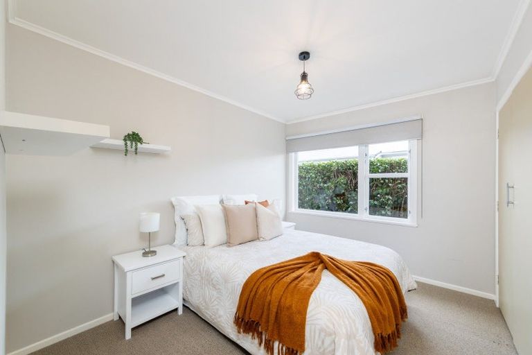 Photo of property in 10 Matuku Street, Heretaunga, Upper Hutt, 5018