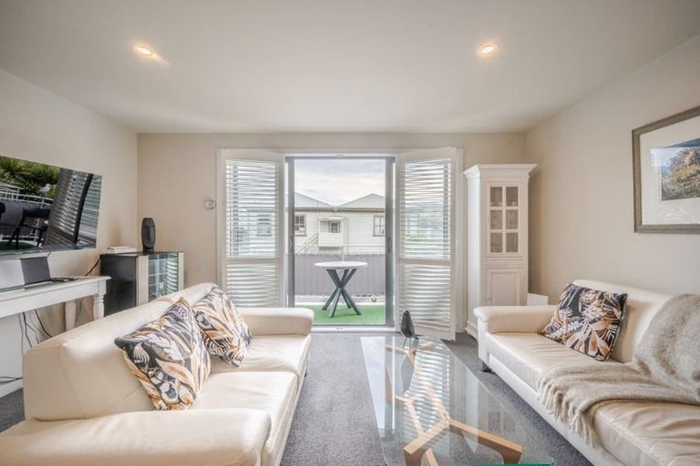 Photo of property in 5f Church Street, Akaroa, 7520