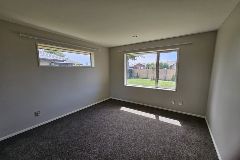 Photo of property in 50 Mcmahon Drive, Aidanfield, Christchurch, 8025