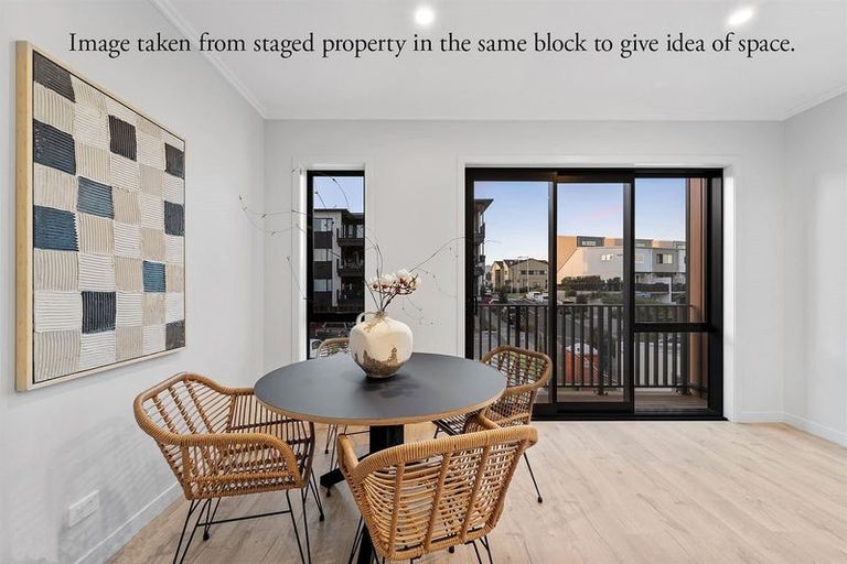 Photo of property in 20 Beach Road, Hobsonville, Auckland, 0616