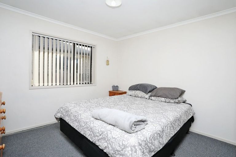 Photo of property in 68 Mcquarrie Street, Kingswell, Invercargill, 9812