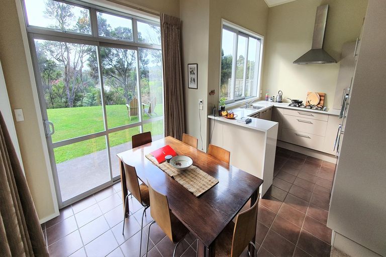 Photo of property in 37 Halyard Loop, Haruru, 0204