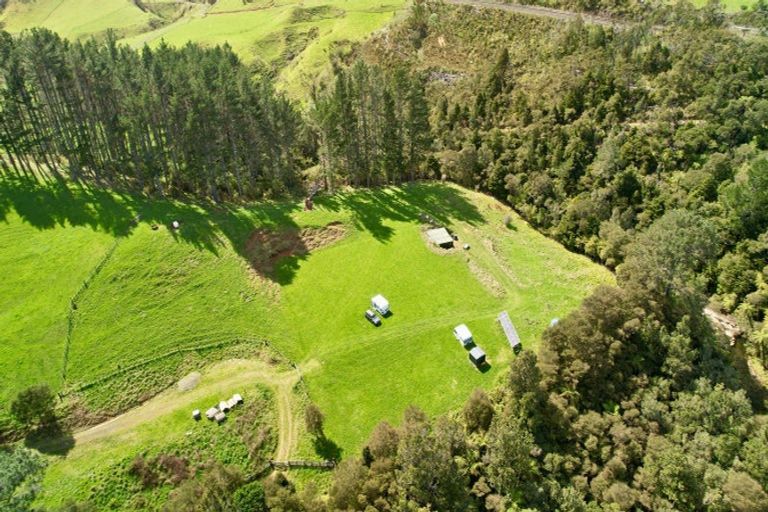 Photo of property in 717 Wright Road, Aongatete, 3181