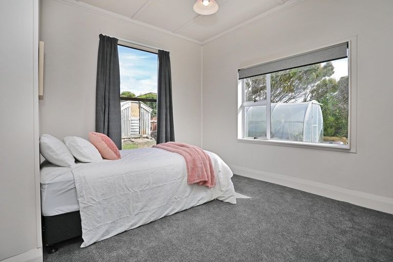 Photo of property in 2 Foyle Street, Bluff, 9814