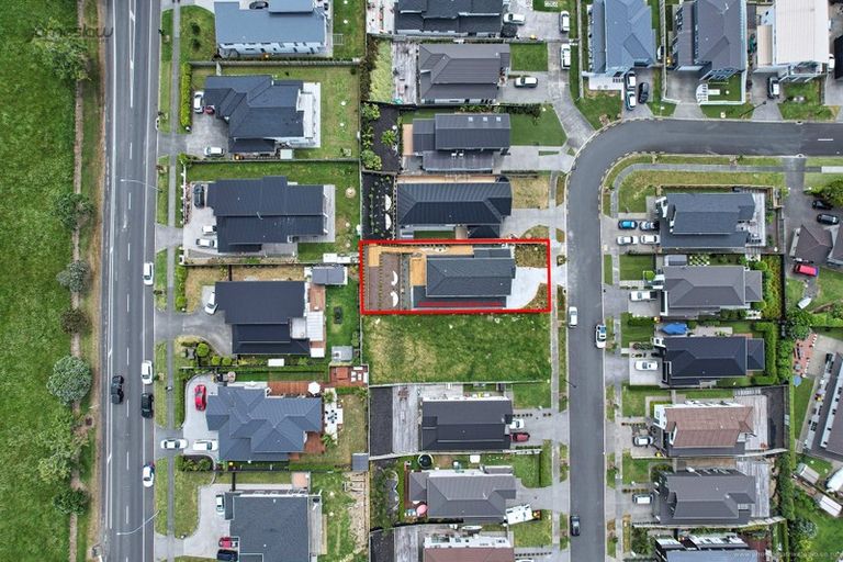 Photo of property in 27 Thistle Close, Beachlands, Auckland, 2018