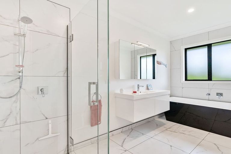 Photo of property in 11 Jean Millington Lane, Maunu, Whangarei, 0179