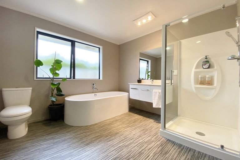 Photo of property in 53 Aroha Street, Pegasus, 7612