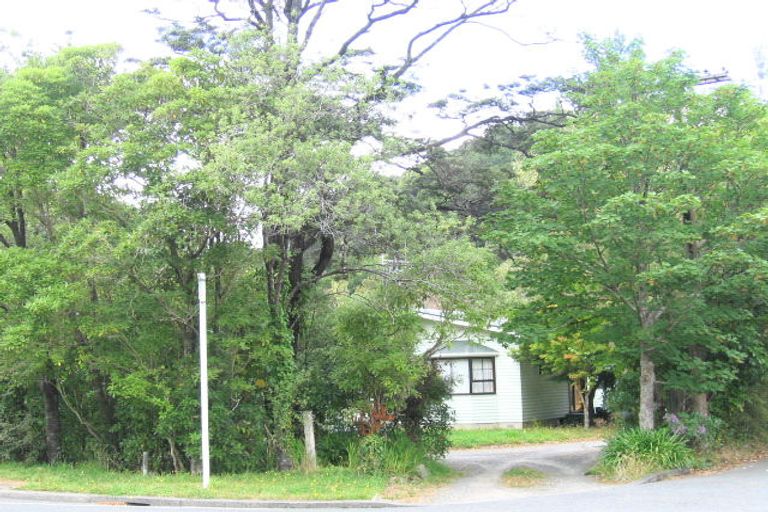 Photo of property in 130 Akatarawa Road, Birchville, Upper Hutt, 5018