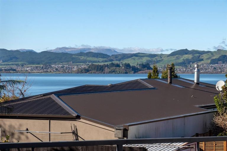 Photo of property in 168a Kawaha Point Road, Kawaha Point, Rotorua, 3010