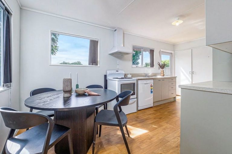 Photo of property in 139 Burns Street, Leamington, Cambridge, 3432