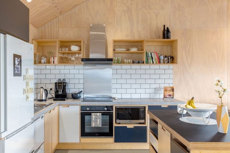 Photo of property in 11 Patiki Place, Diamond Harbour, Lyttelton, 8971