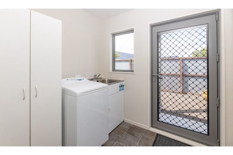 Photo of property in 1/49 Castletown Place, New Brighton, Christchurch, 8083