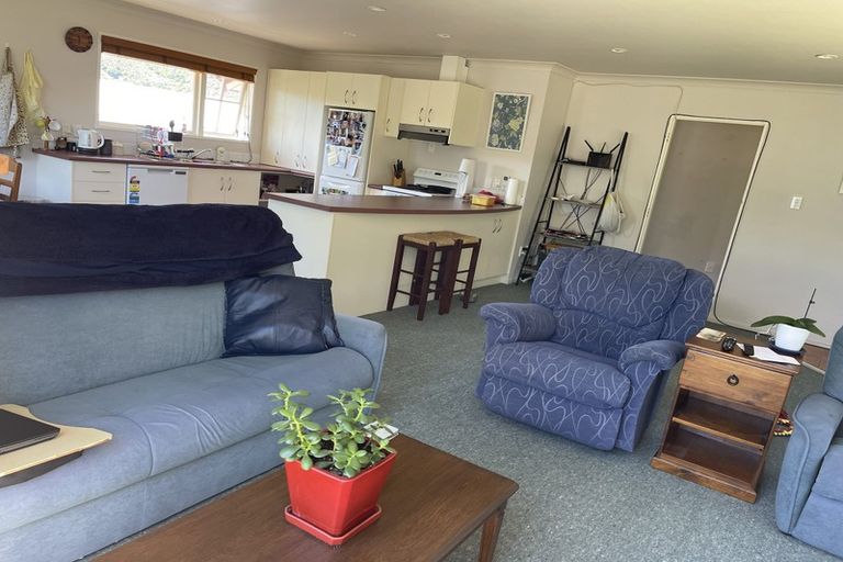 Photo of property in 23 Greenwich Grove, Stokes Valley, Lower Hutt, 5019