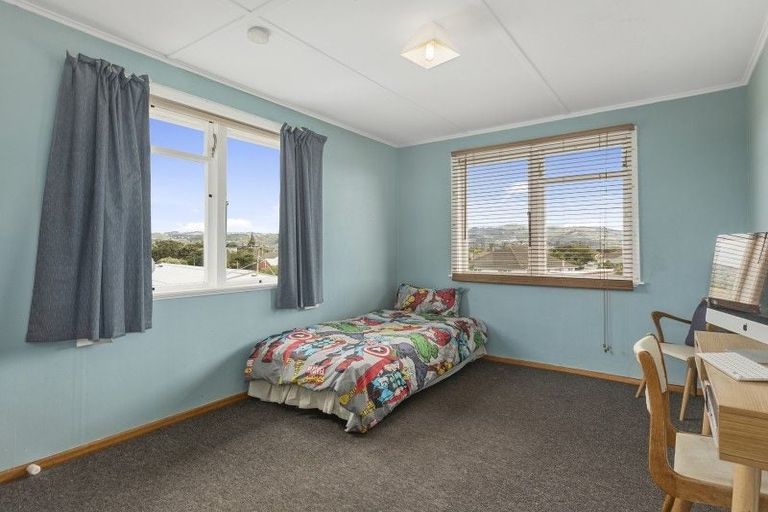 Photo of property in 2/67 Godley Street, Waiwhetu, Lower Hutt, 5010