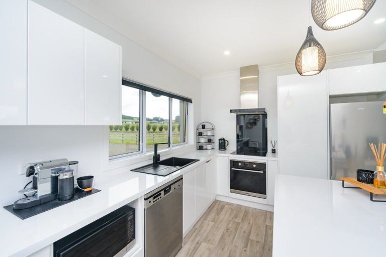 Photo of property in 33 Meavy Lane, Ashhurst, Palmerston North, 4470