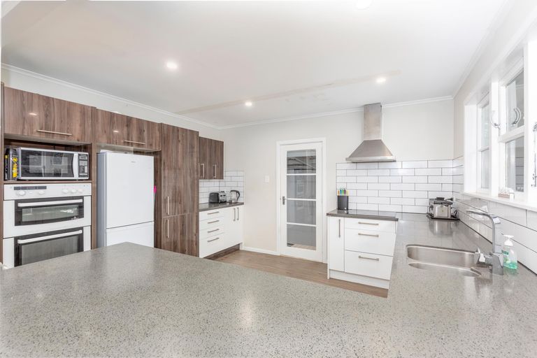 Photo of property in 47 Mahi Road, Te Kauwhata, 3710