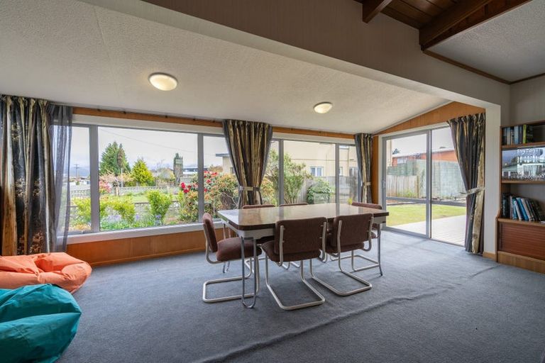 Photo of property in 18 Pompolona Street, Te Anau, 9600
