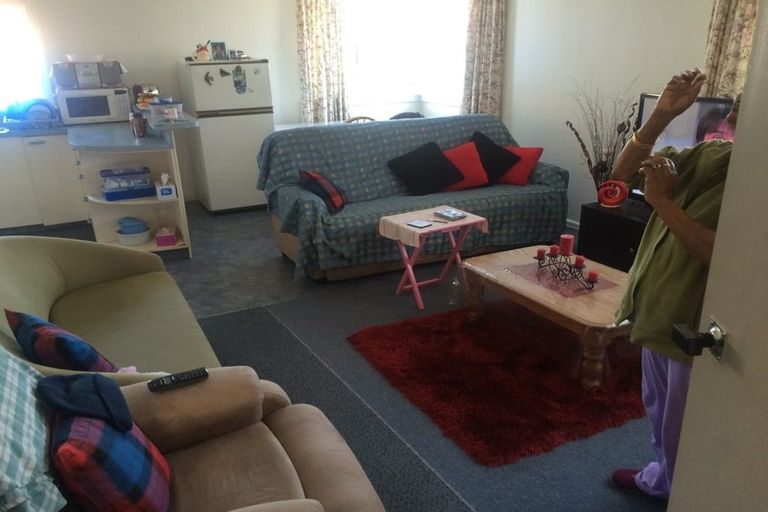 Photo of property in 2/63 Simeon Street, Spreydon, Christchurch, 8024