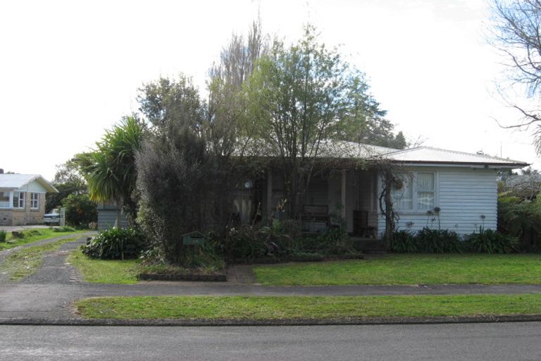 Photo of property in 23 Barrie Crescent, Silverdale, Hamilton, 3216