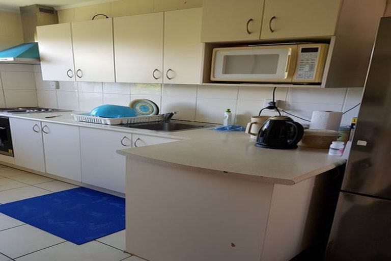 Photo of property in 100 Station Road, Papatoetoe, Auckland, 2025