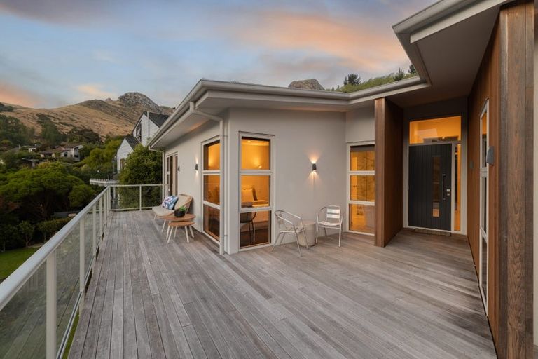 Photo of property in 8 Cass Bay Place, Cass Bay, Lyttelton, 8082